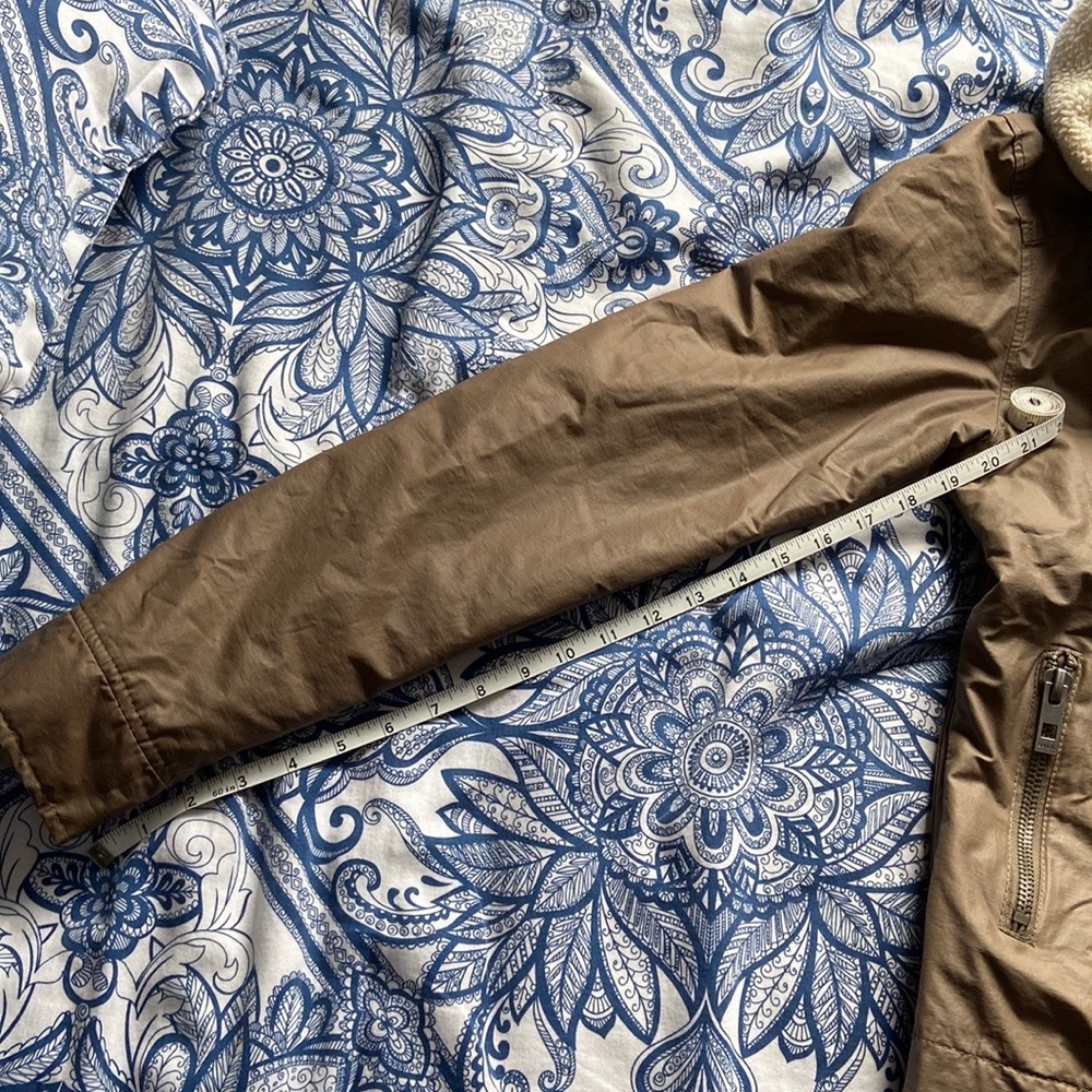Bench Jacket - Picture 11 of 12